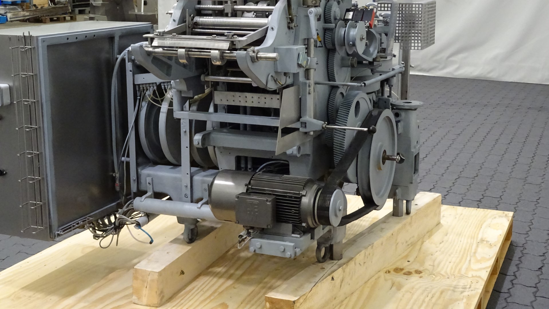 Used Filling and wrapping machine for butter - Benhil Multipack 8380