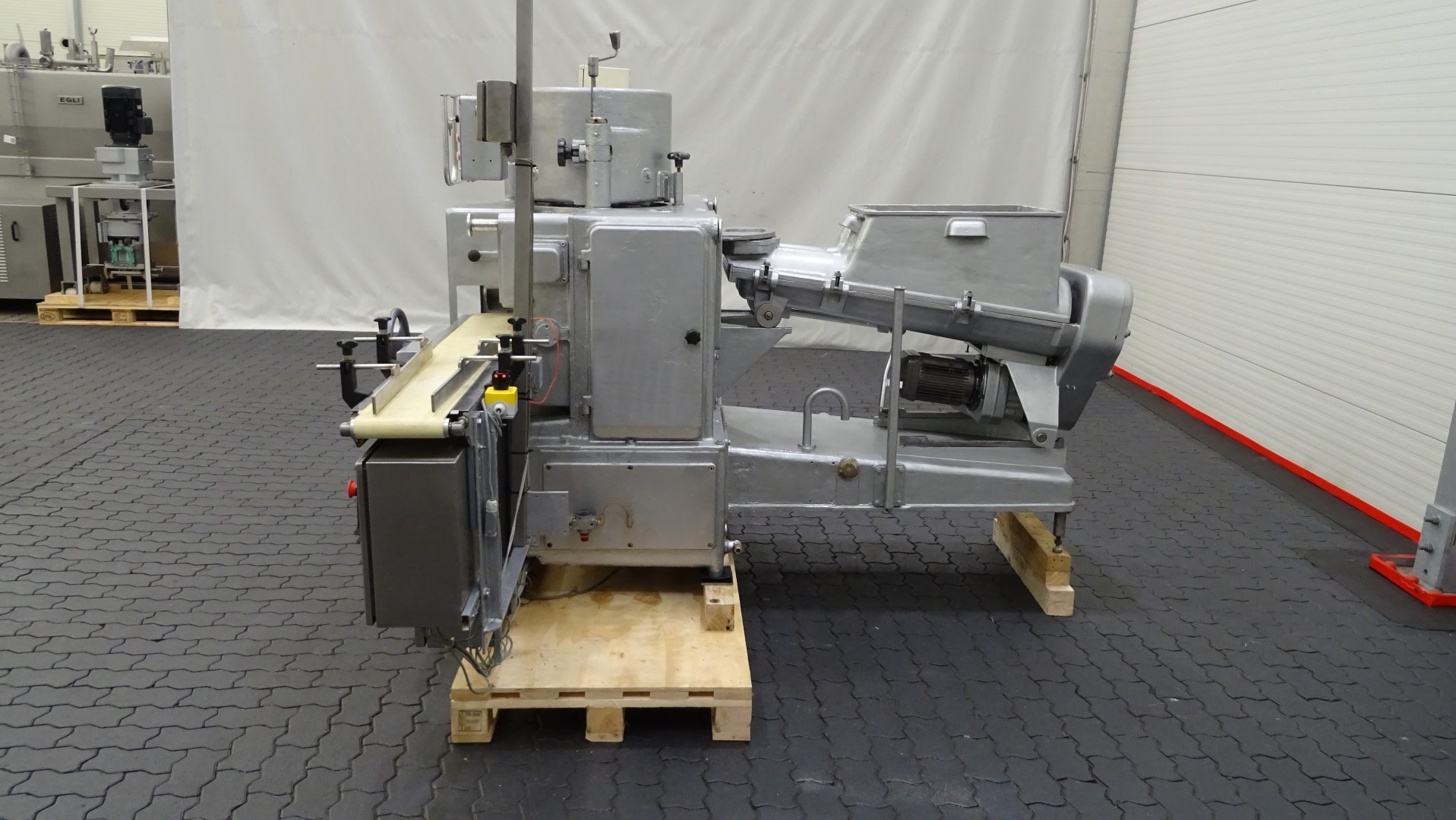 Used Filling and wrapping machine for butter SIG F100