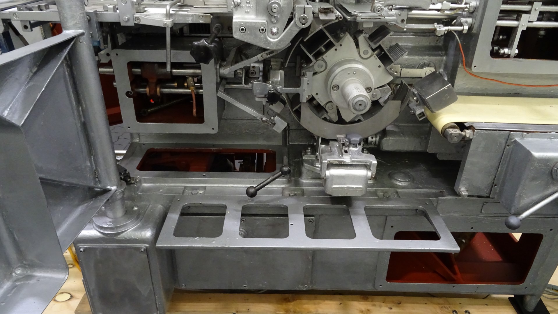 Used Filling and wrapping machine for butter SIG F100