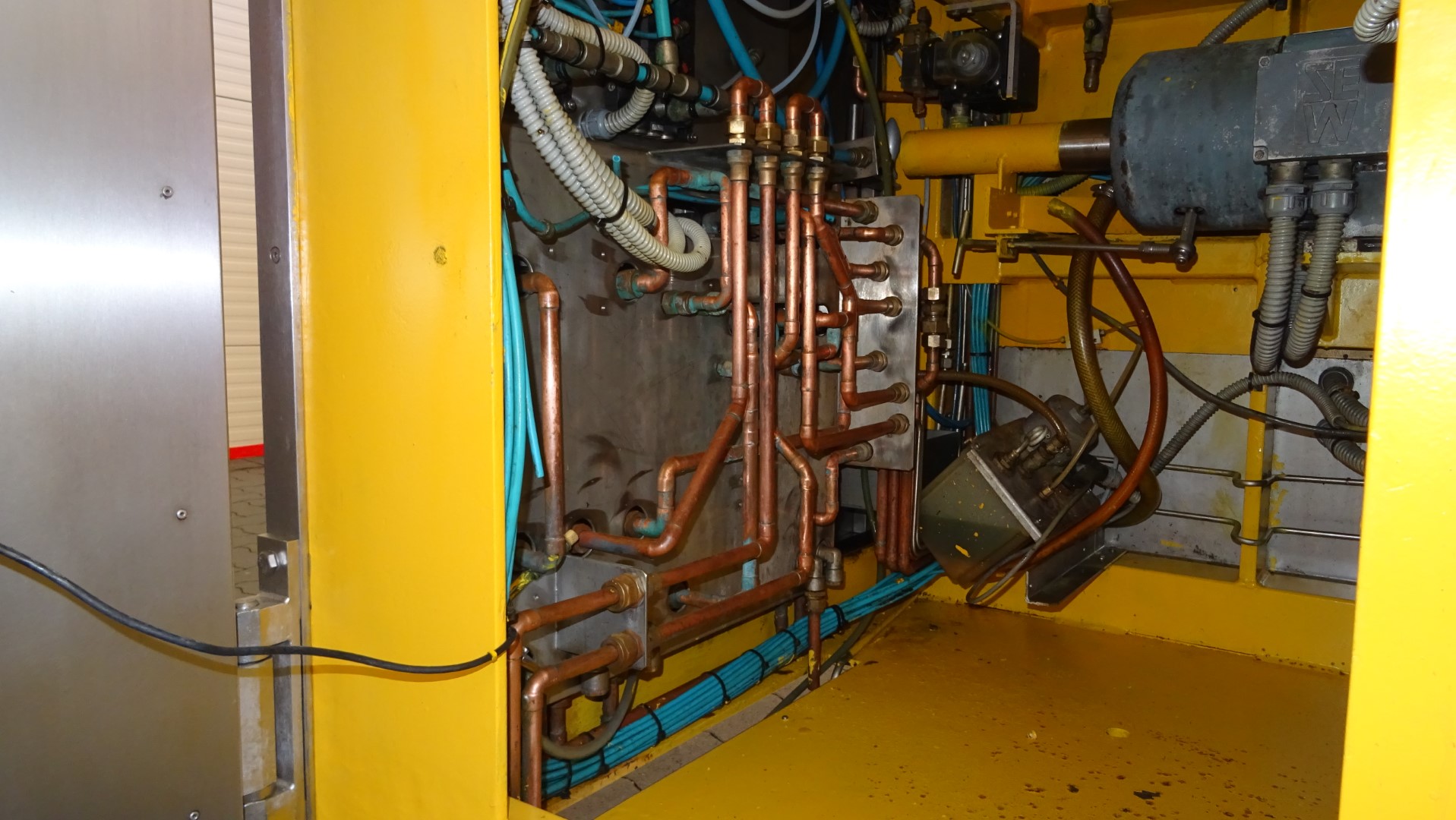 Used Aseptic Carton Filler - Tetra Pak TBA/8 - 100 V - 1.000 ml Slim