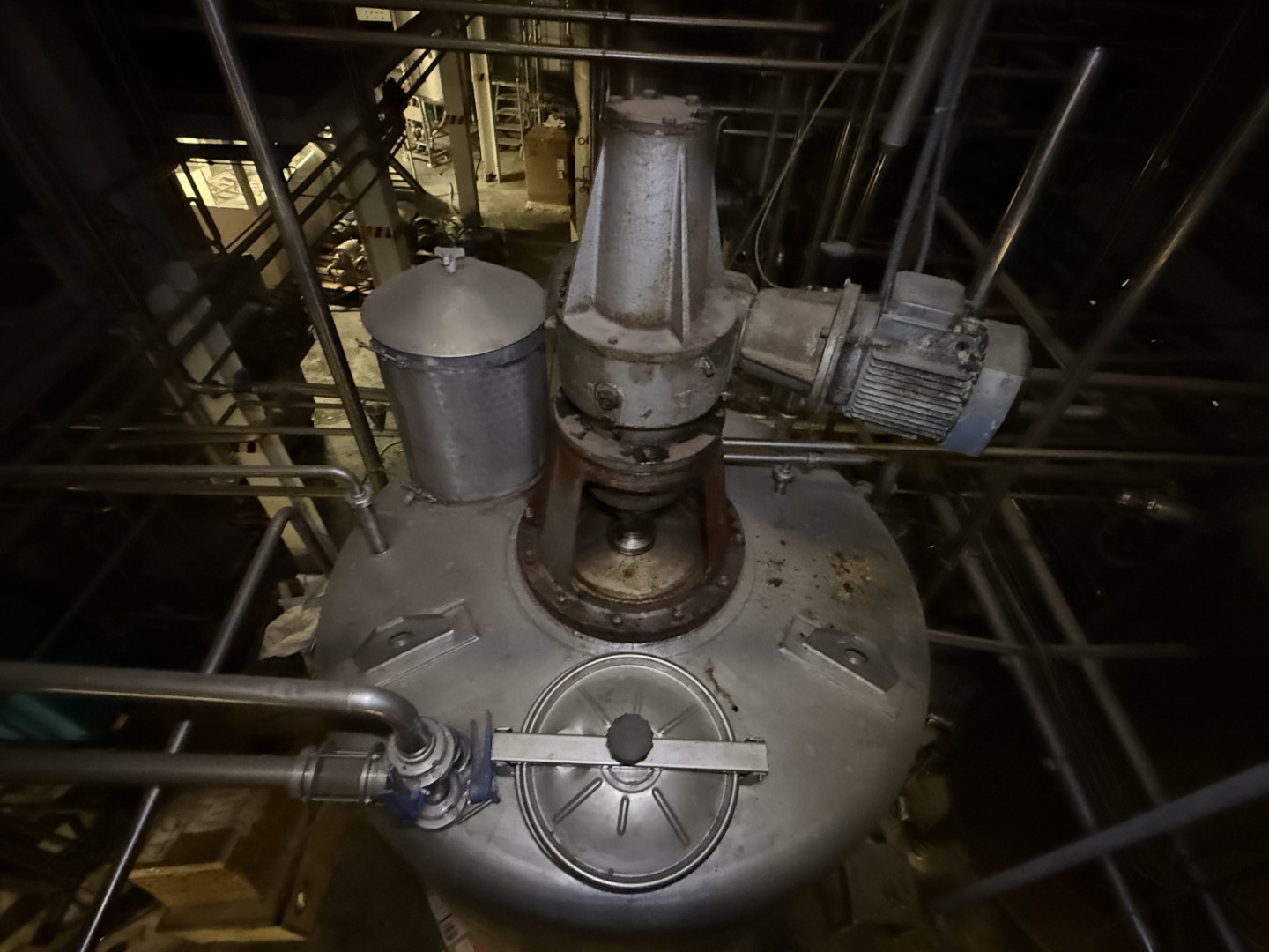 Used Complete GEA Niro Atomizer powder plant with 4-Effect TVR Evaporator, Spray Dryer, Fluidbed Dryer, Cyrstallisation tanks and filling station
