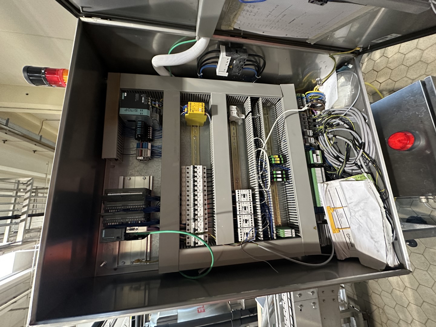 Used Aseptic Carton Filling Line: Shikoku S-PS80HA + 3x Elopak PLA-S30 Applicator + Oystar A+F Packer