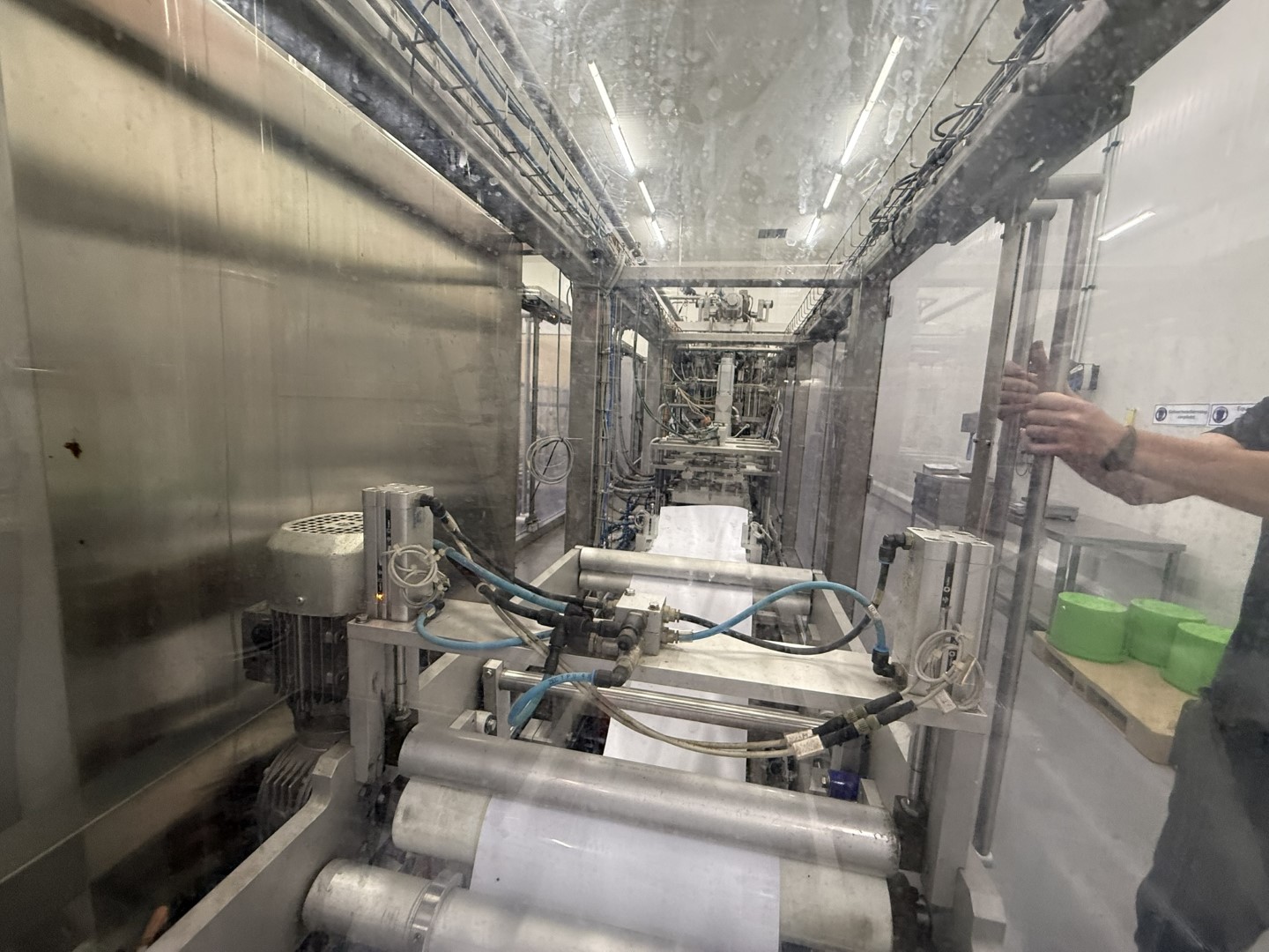 Used Form Fill Seal Machine (FFS) for mini-portions - Alimenta Newpack Division Thermoform FM100/E-20 HC