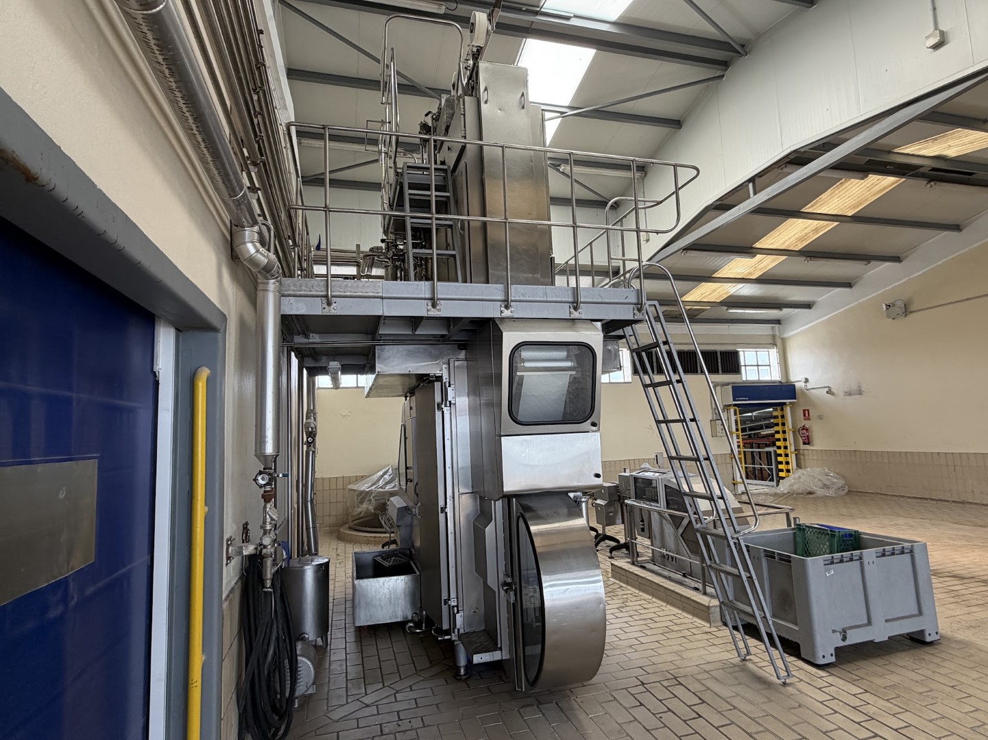 Used Aseptic Carton Filler - Tetra Pak TBA/8 - 100 V - 1.000 ml Slim
