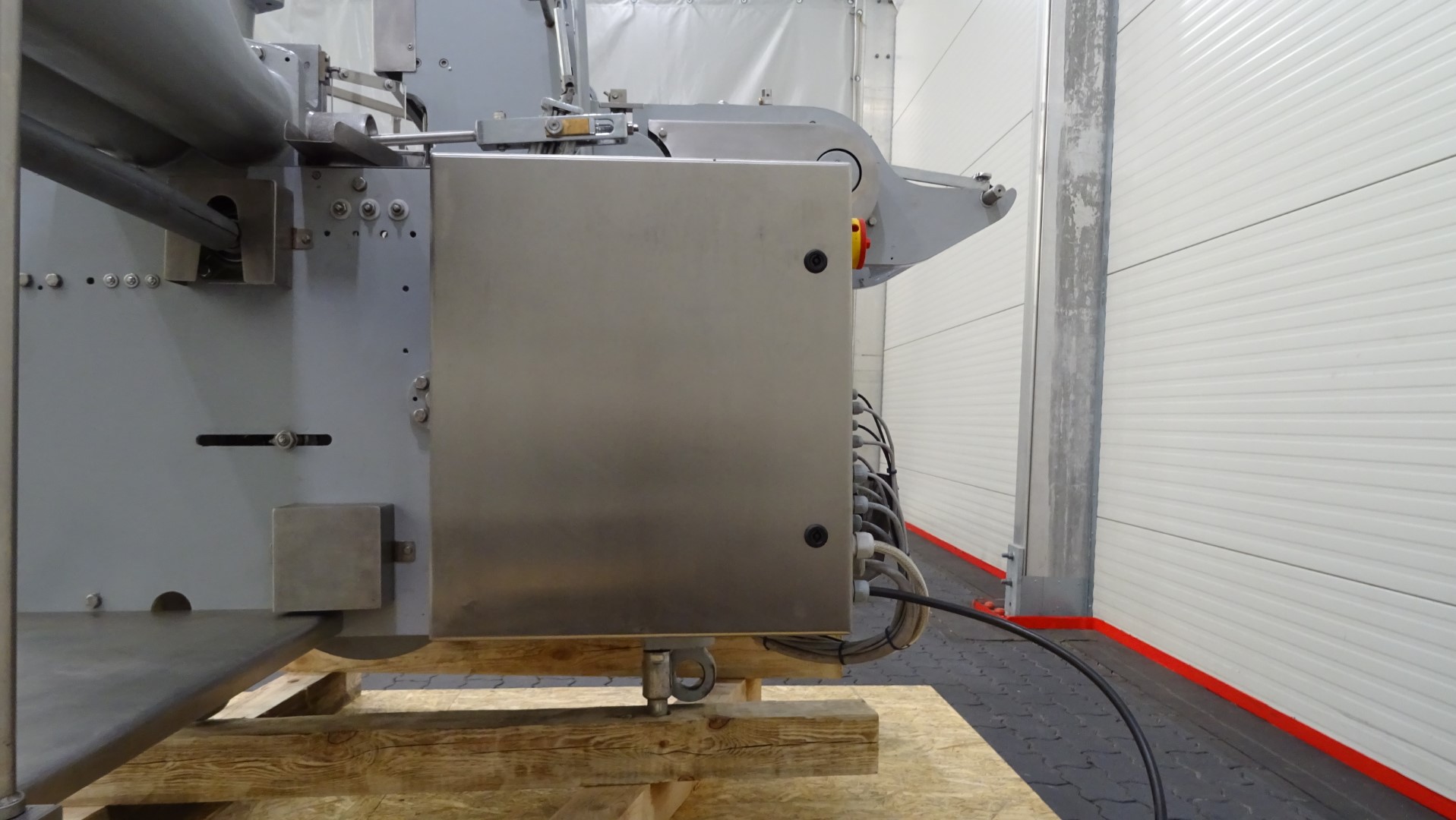 Used Reconditioned filling and wrapping machine for butter - Trepko XPG-40 for 250 gram