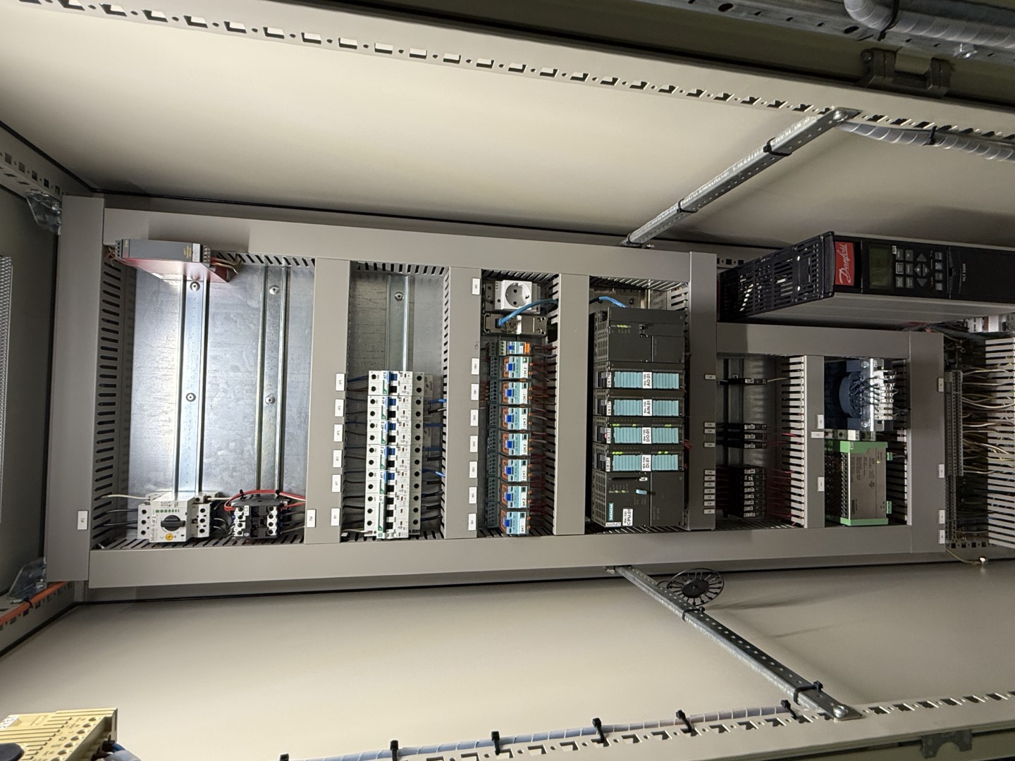 Used Complete can filling and closing line for liquids (nutrition) in 250 gram aluminium cans