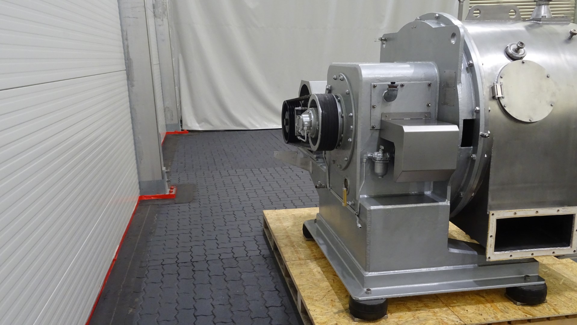 Used Worm Screen Centrifuge - Siebtechnik / Tema Conturbex H-700