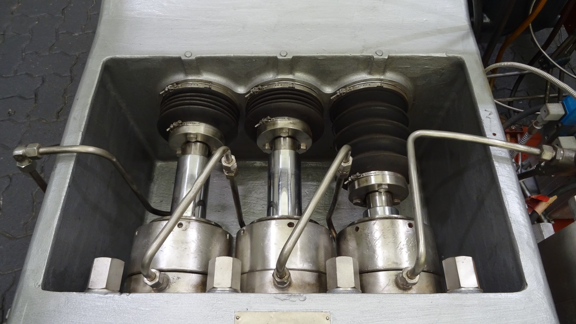 Used High Pressure Homogeniser Tetra Pak TAM30A/200BAR Aseptic