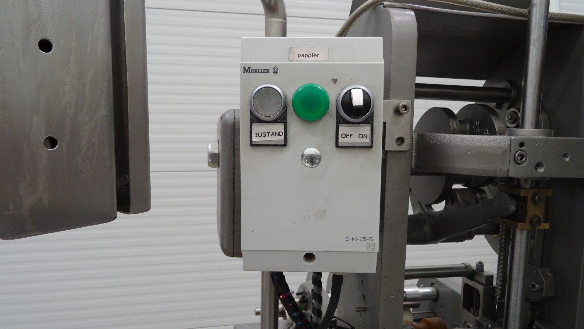 Used Filling and wrapping machine for miniportions of butter Benhil 8304