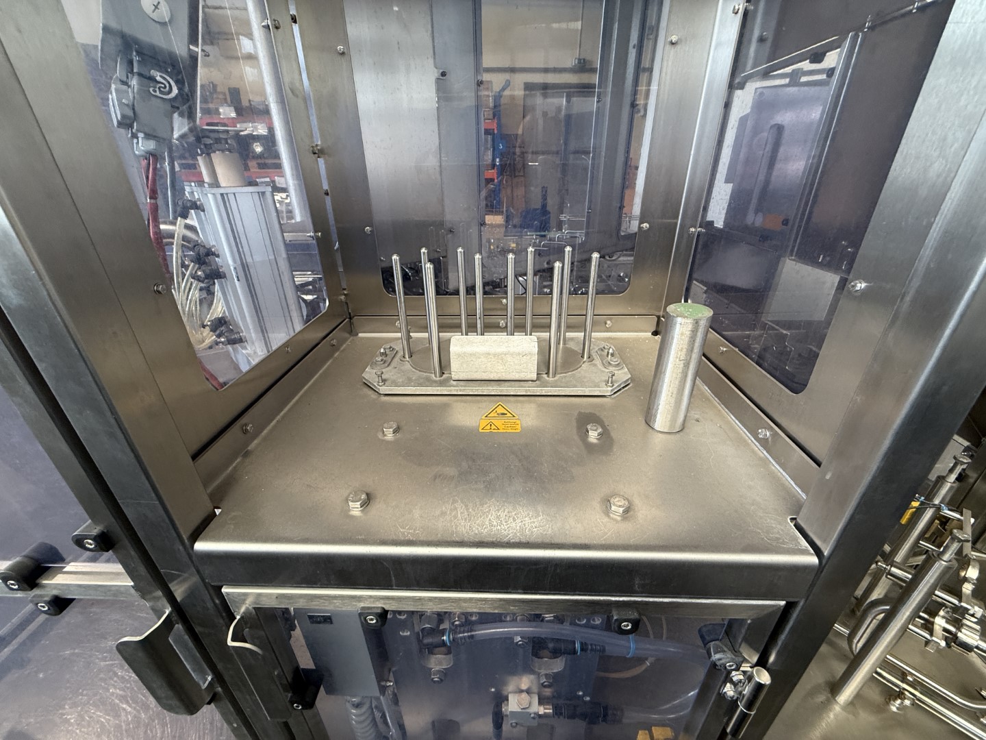 Used Cup filling and sealing machine Grunwald Rotary 12.000E/1-/2