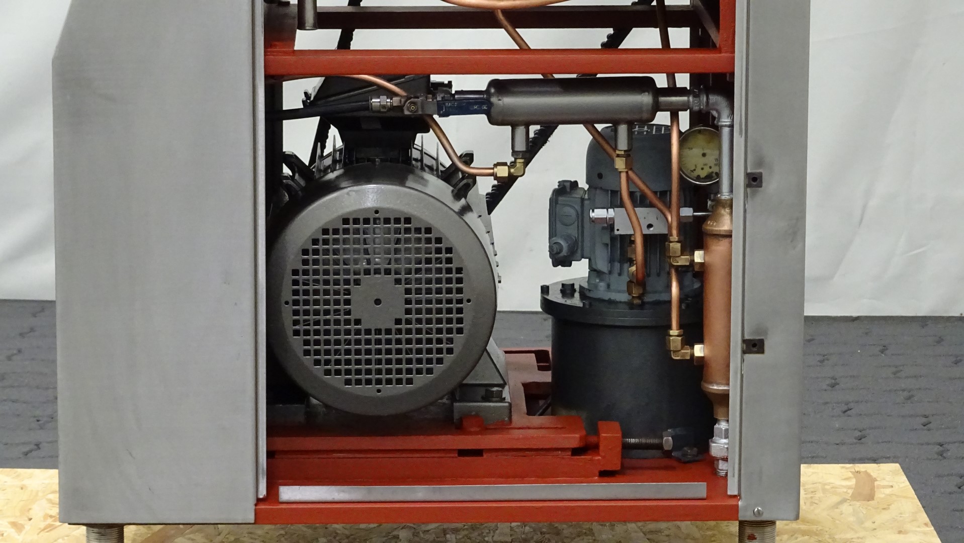 Used High Pressure Homogeniser APV Gaulin 145 MC 4-8TPS