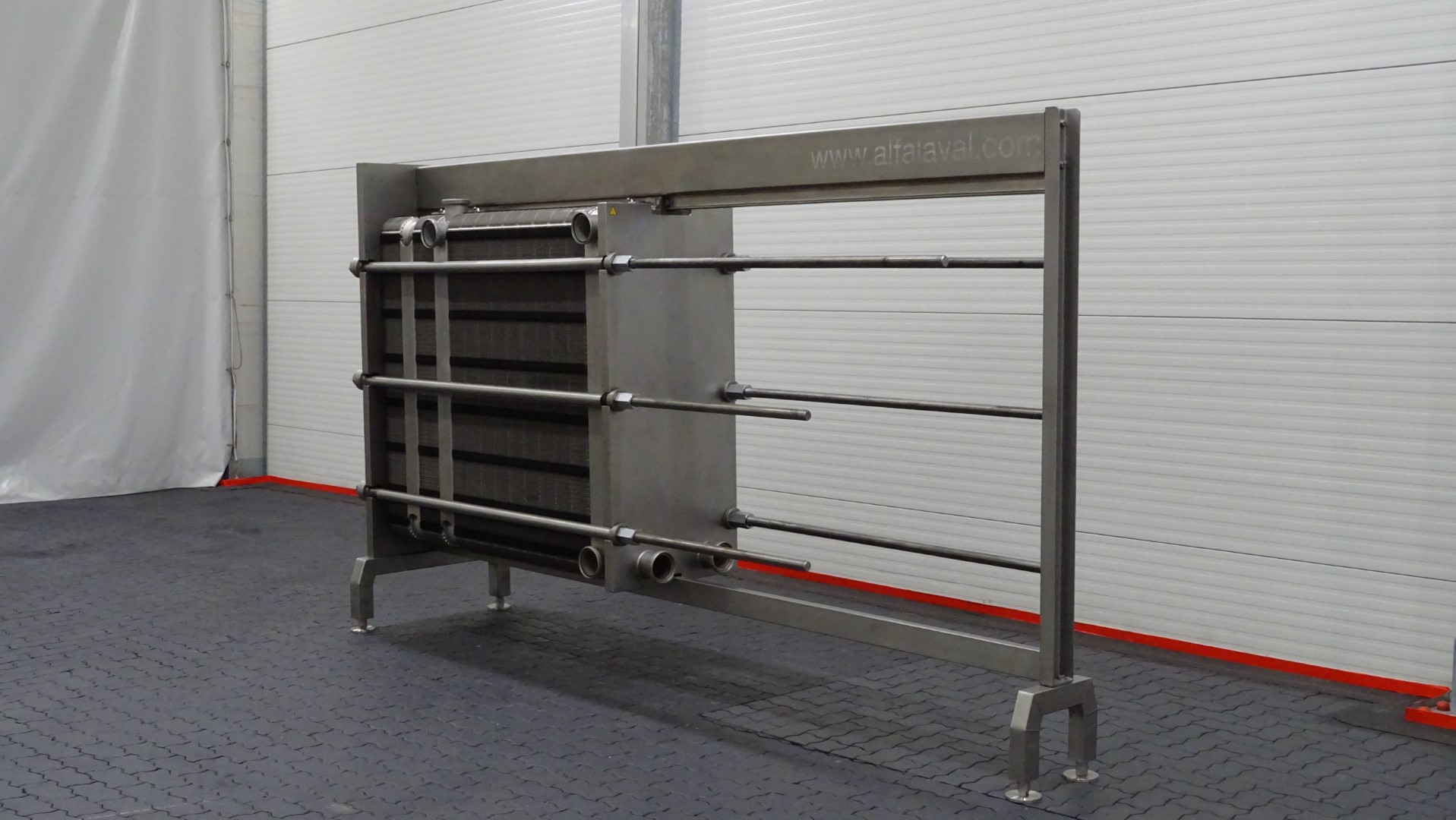 Used Milk Pasteuriser / Plate Heat Exchanger / PHE Alfa Laval Front 10-RH