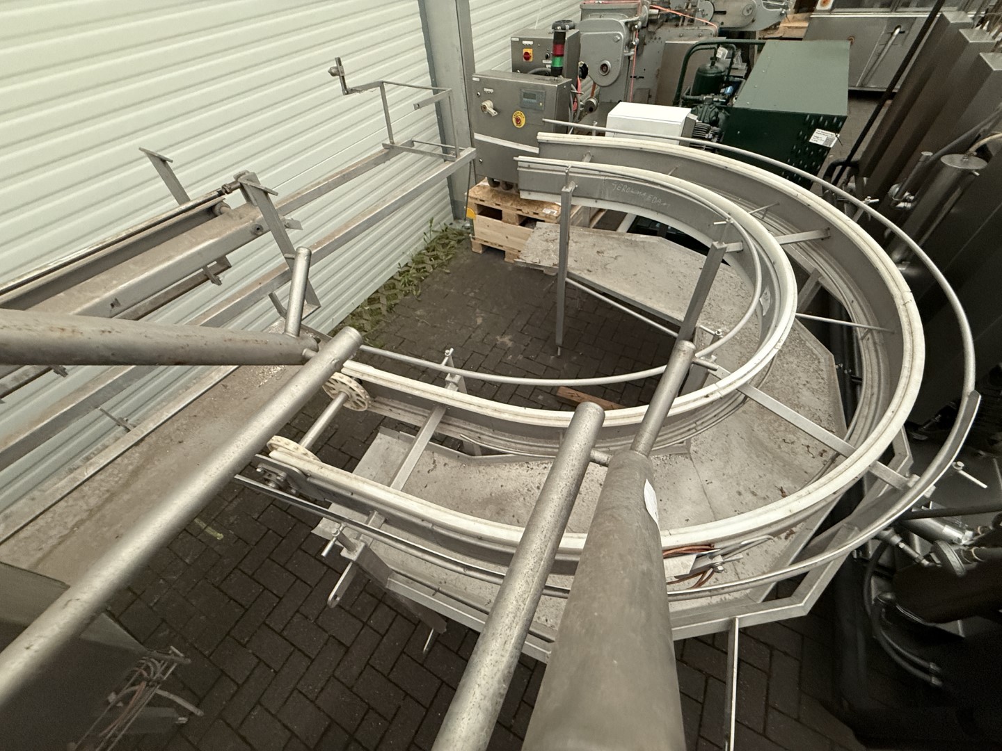 Used Gouda Euroblock Cheese Plant for 100.000 liter of milk per day - 10.000 kg of Gouda cheese per day