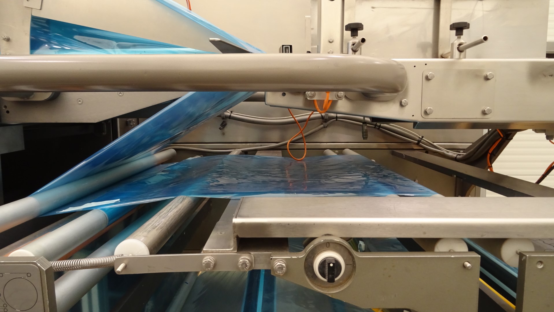 Used Horizontal Flow Wrapper - Ulma Pacific LSBI 55