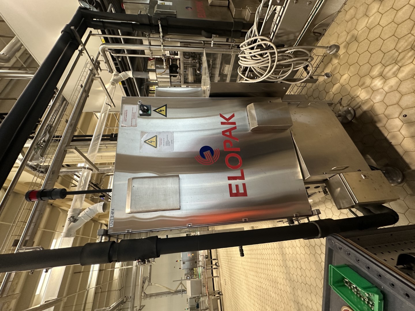 Used Aseptic Carton Filling Line: Shikoku S-PS80HA + 3x Elopak PLA-S30 Applicator + Oystar A+F Packer