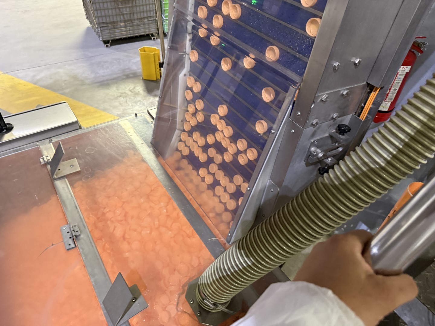 Used Processing plant, bottle blowing, filling, closing, labelling and packing line for PET bottles of 0,4/0,5/1,5 liter - Tetra Pak / Sidel