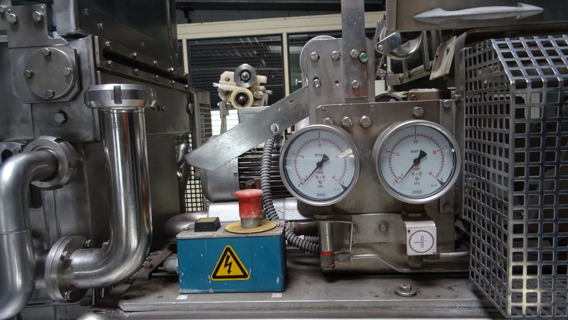 Used Aseptic Carton Filler - Tetra Pak TBA/8 - 100 V - 1.000 ml SQ