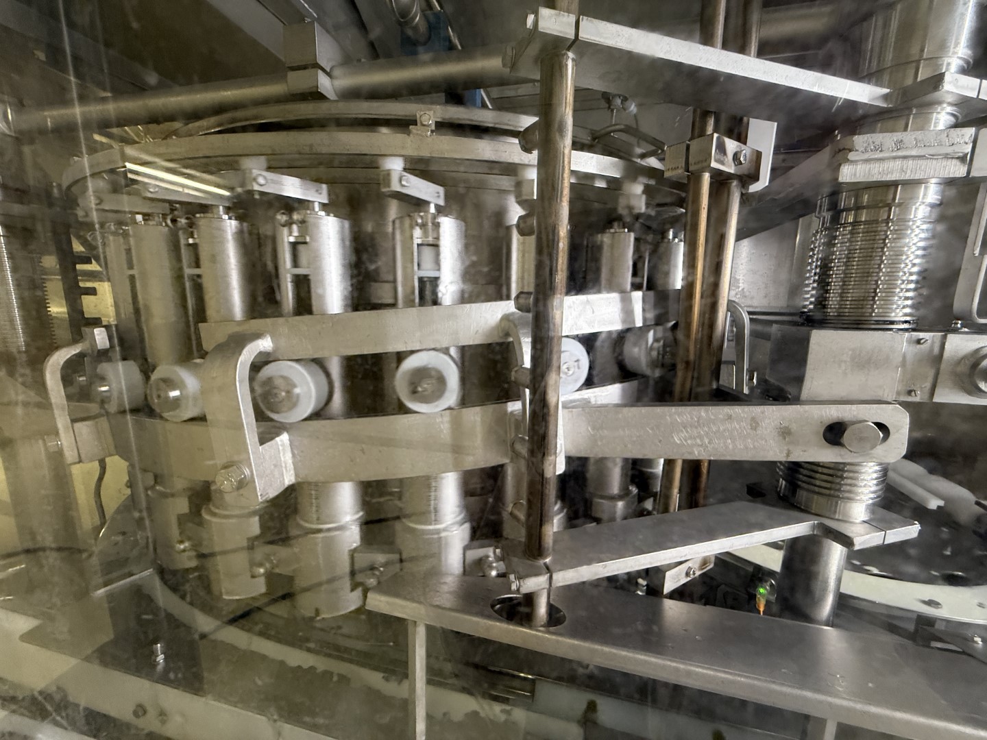 Used Complete can filling and closing line for liquids (nutrition) in 250 gram aluminium cans