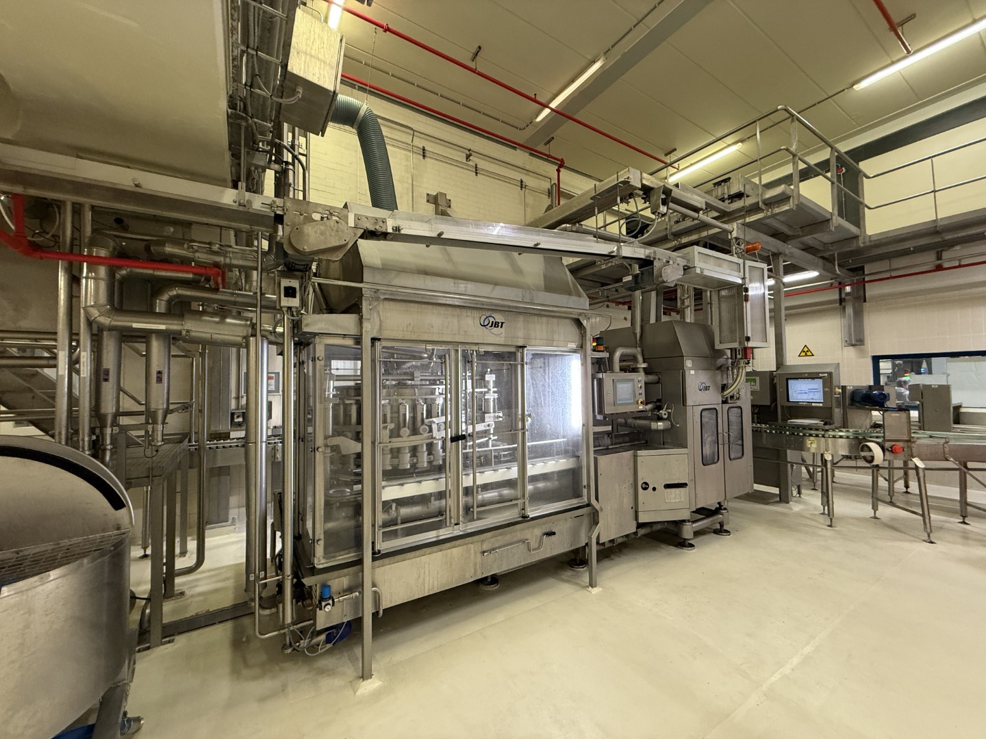 Used Complete can filling and closing line for liquids (nutrition) in 250 gram aluminium cans