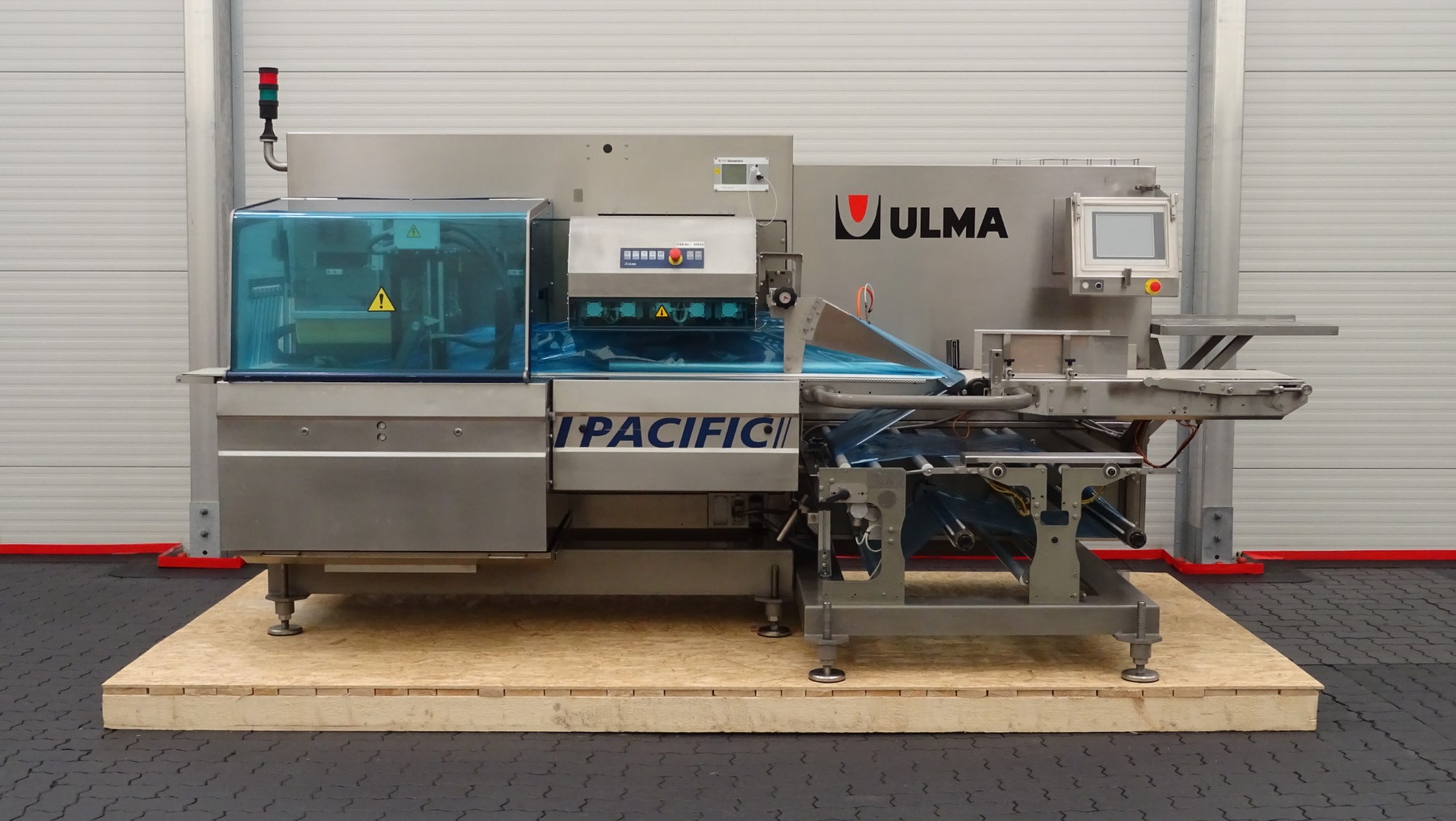 Used Horizontal Flow Wrapper - Ulma Pacific LSBI 55