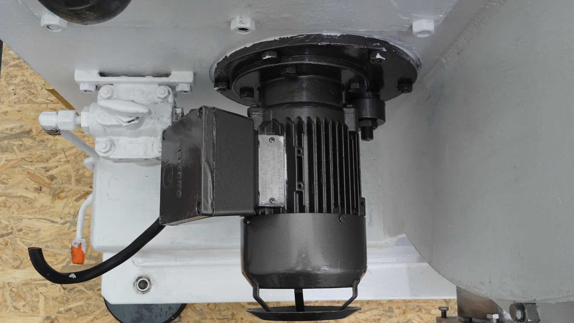 Used Worm Screen Centrifuge - Siebtechnik / Tema Conturbex H-700