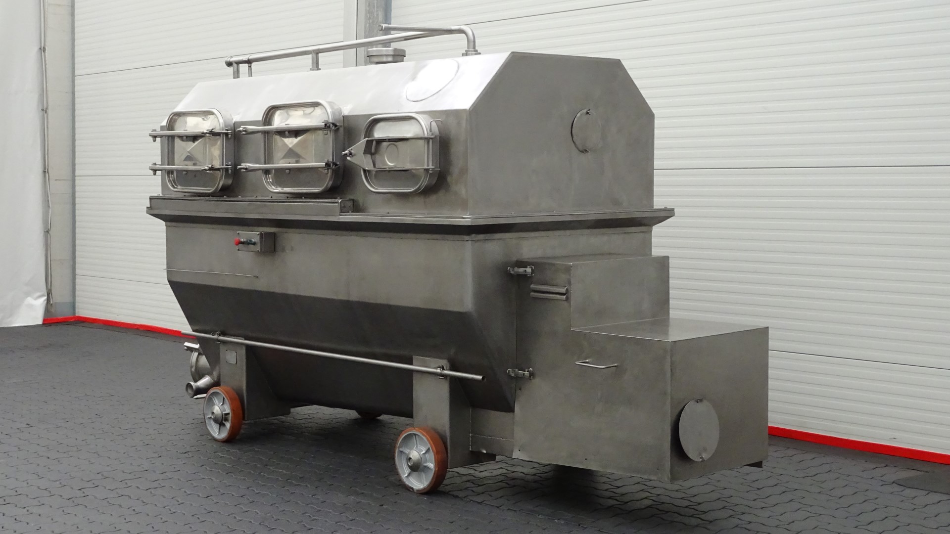 Used Closed Buttersilo 3.000 kg - Ing. R. Frau Imp. SRL Raccolta Burro 1014