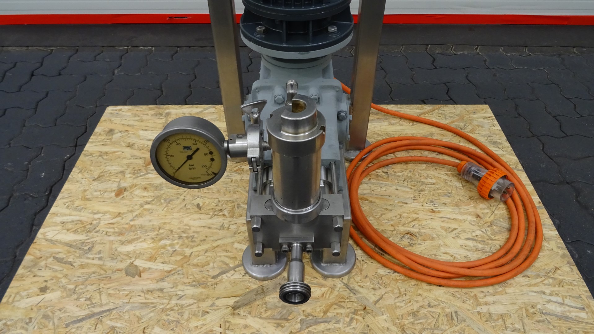 Used Margarine Pilot Plant - Gerstenberg & Agger HP Pump + Perfector 3x57 + Pin rotor + Inverter and Cooling Unit R22