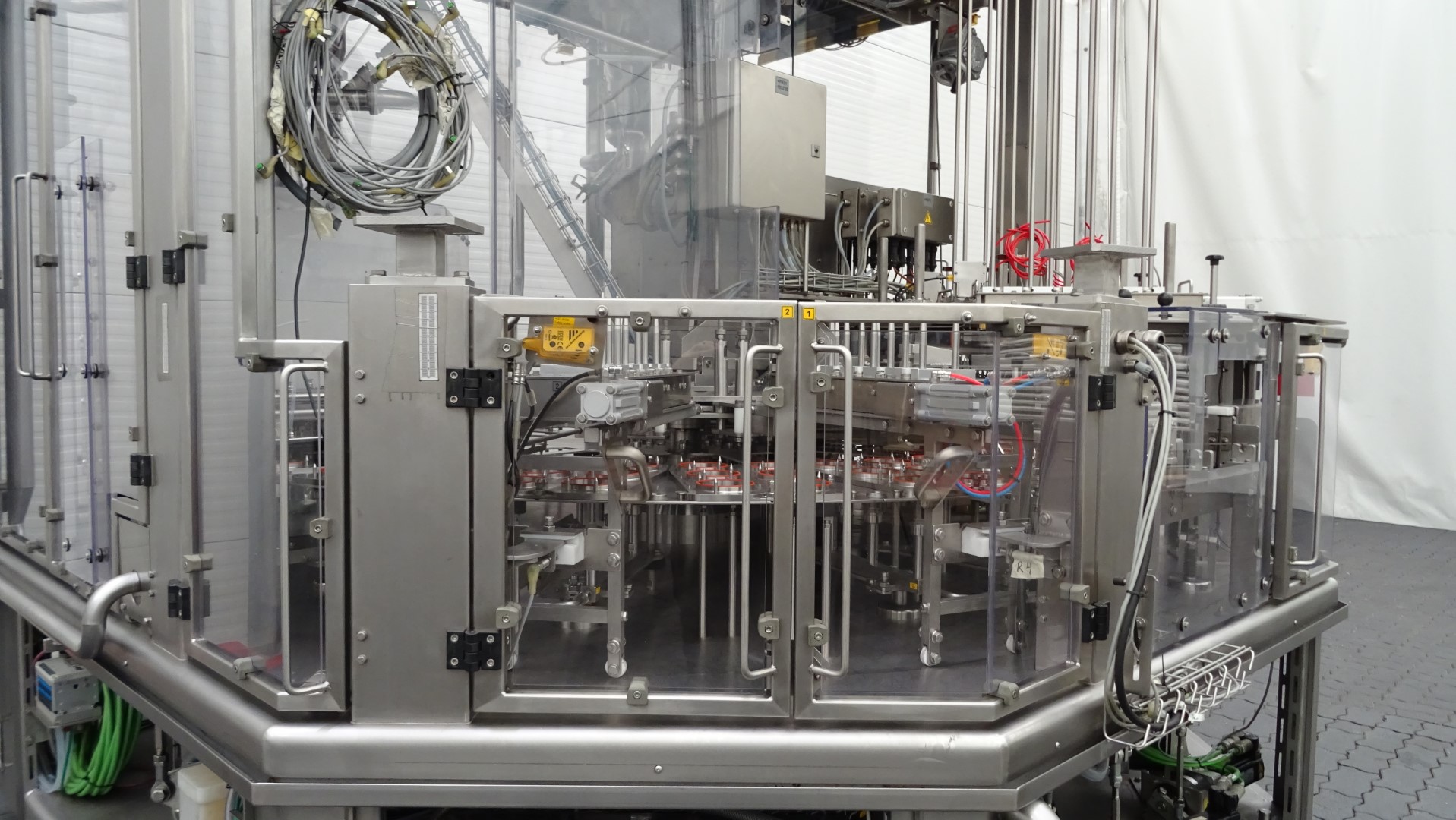 Used Aseptic cup filling, sealing and snap cap machine - Waldner Dosomat 16.6AS