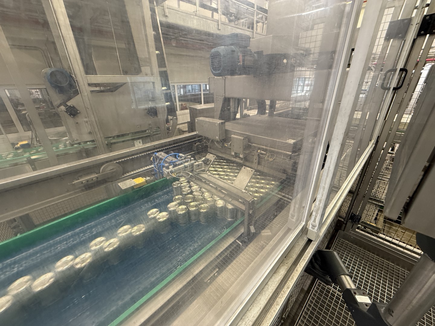 Used Complete can filling and closing line for liquids (nutrition) in 250 gram aluminium cans