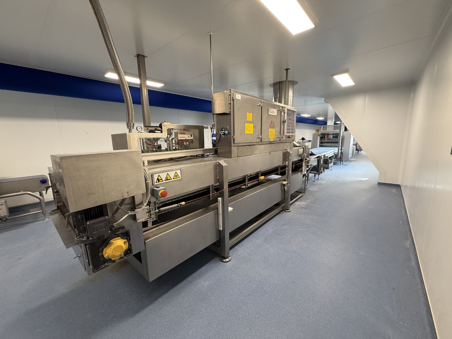 Used Dough processing / rollout line - Rademaker sheeting line with universal line and Packo nitrogen freezer