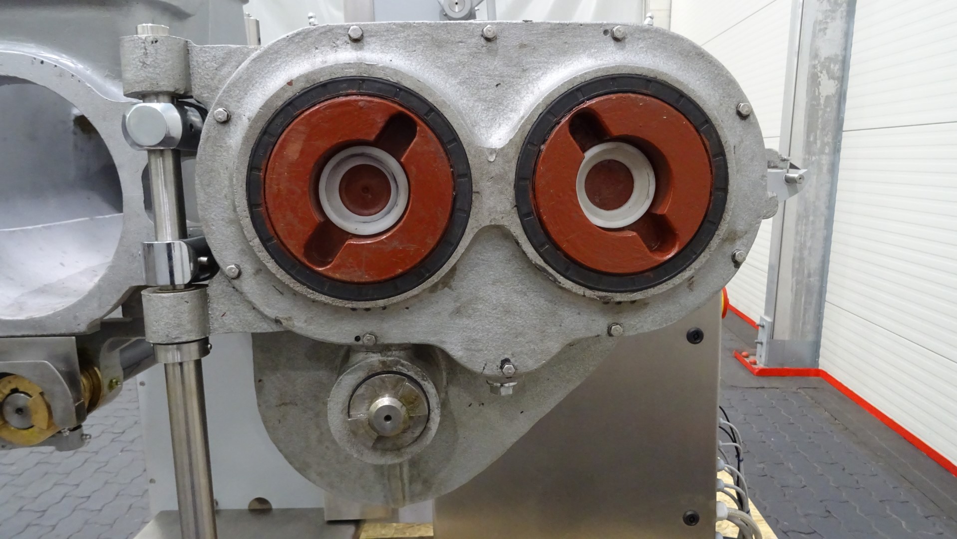 Used Reconditioned filling and wrapping machine for butter - Trepko XPG-40 for 250 gram