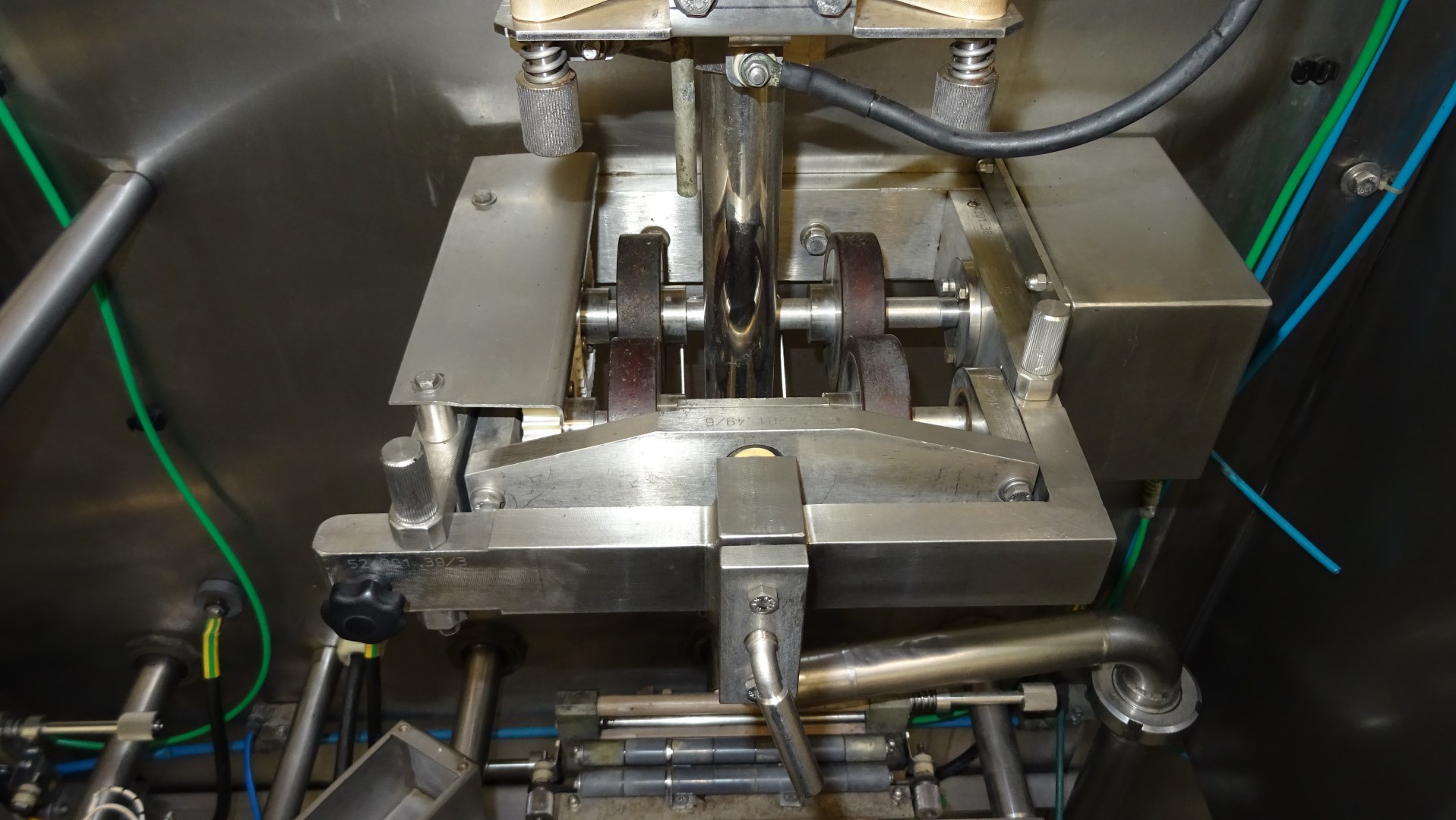 Used Automatic Double Head Vertical Form / Fill / Seal Machine (Vertical FFS) - Thimonnier M 3200