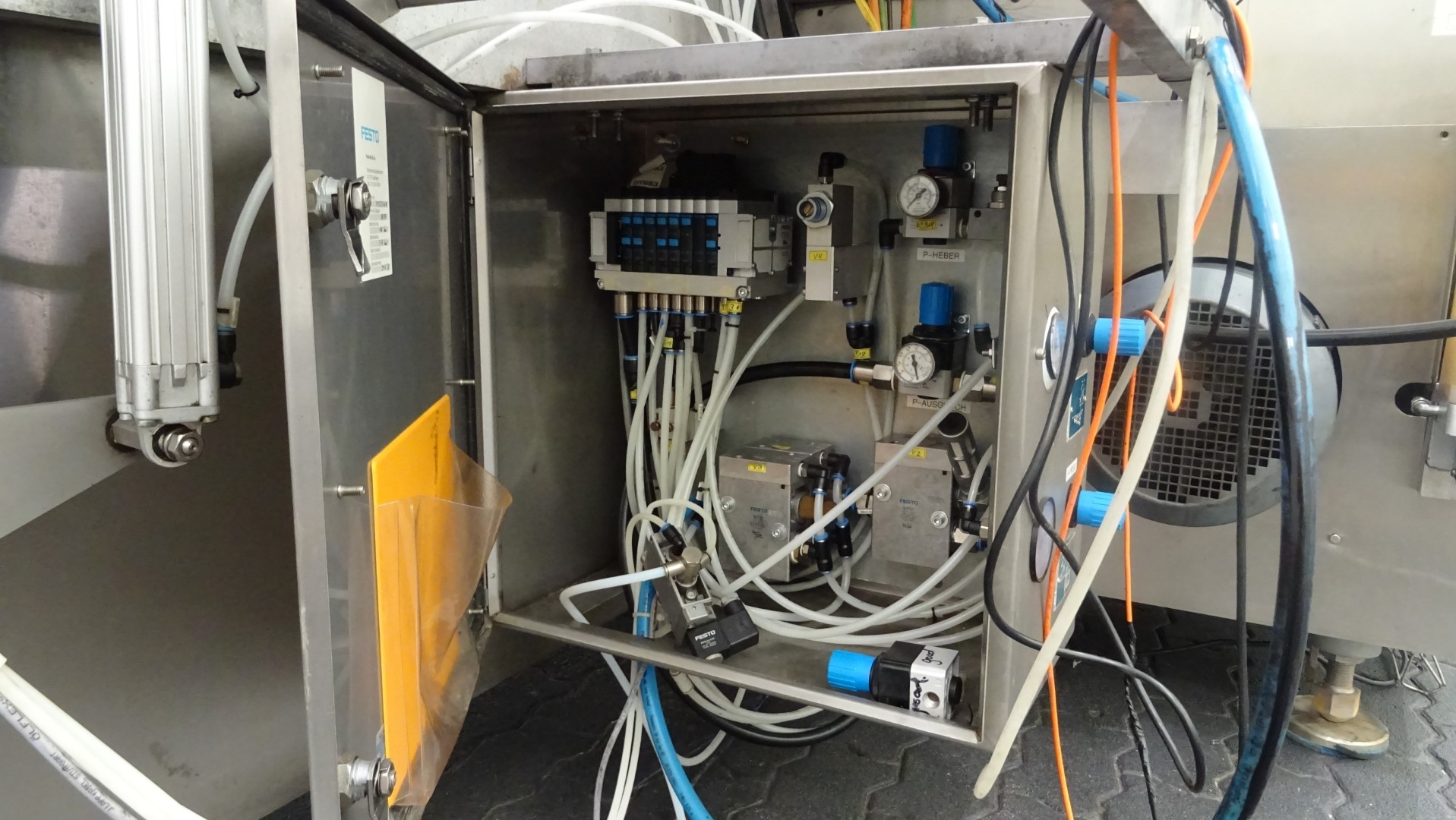 Used Filling and wrapping machine for Butter Benhil Multipack 5000