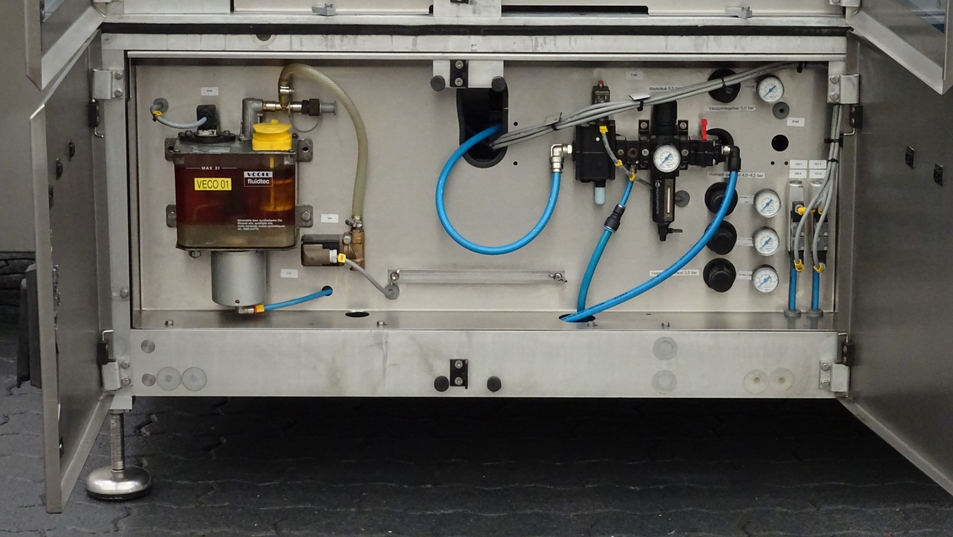 Used Cardboard Packer - Tetra Pak Tetra Cardboard Packer 70 (TCP 70)
