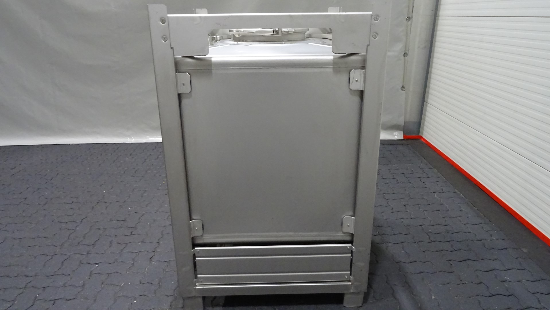 Used 2x Unused IBC Containers of 1.000 liter - Schäfer BTA 1000L