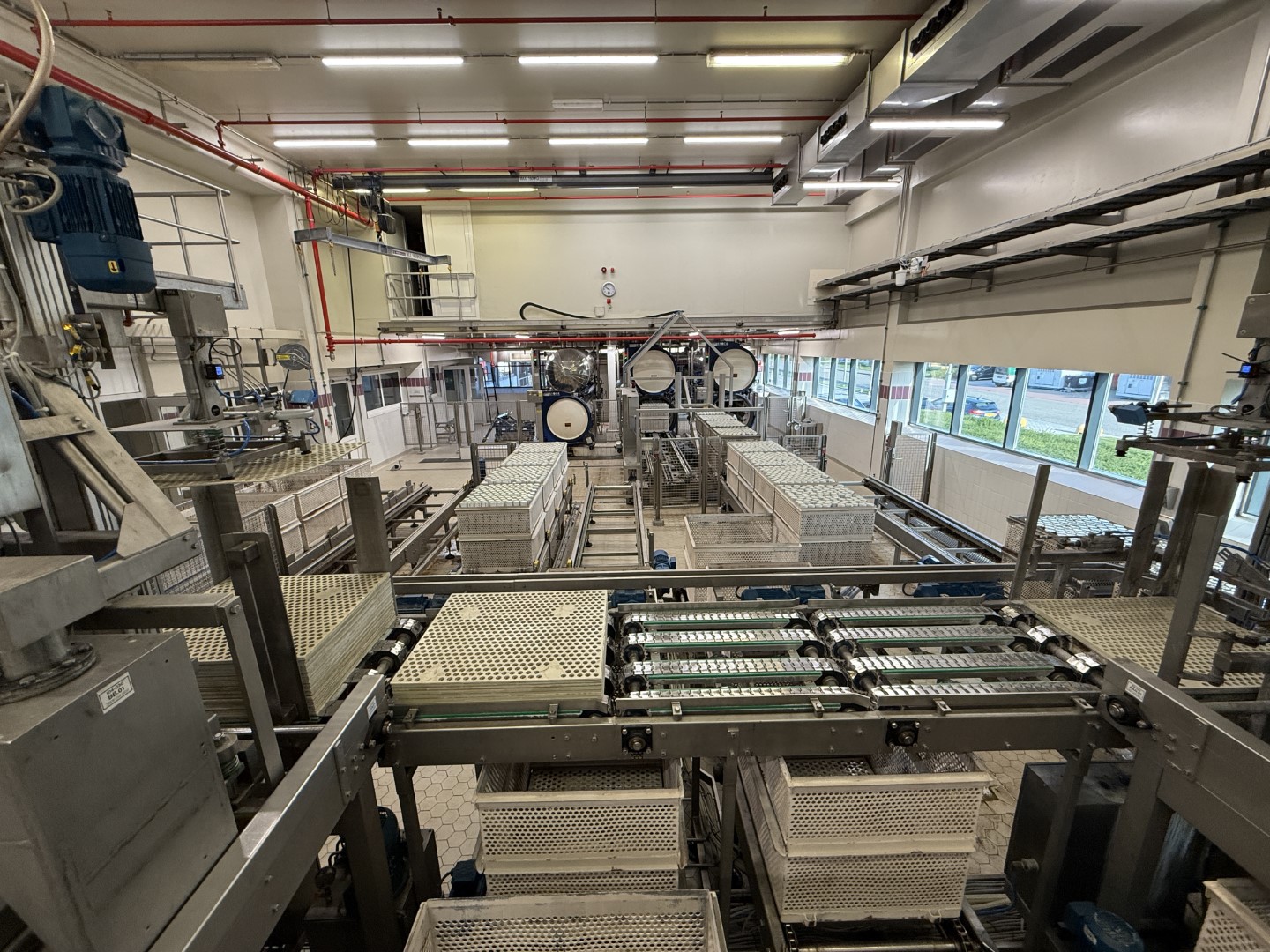 Used Complete can filling and closing line for liquids (nutrition) in 250 gram aluminium cans