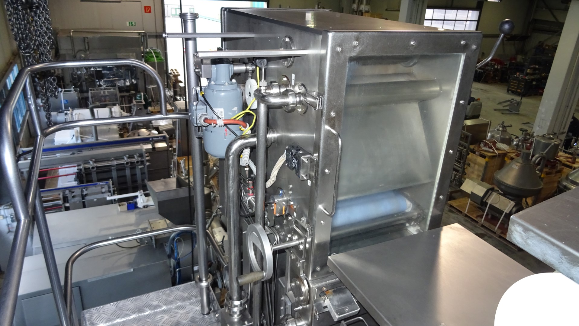 Used Aseptic Carton Filler - Tetra Pak TBA/8 - 100 V - 1.000 ml Slim