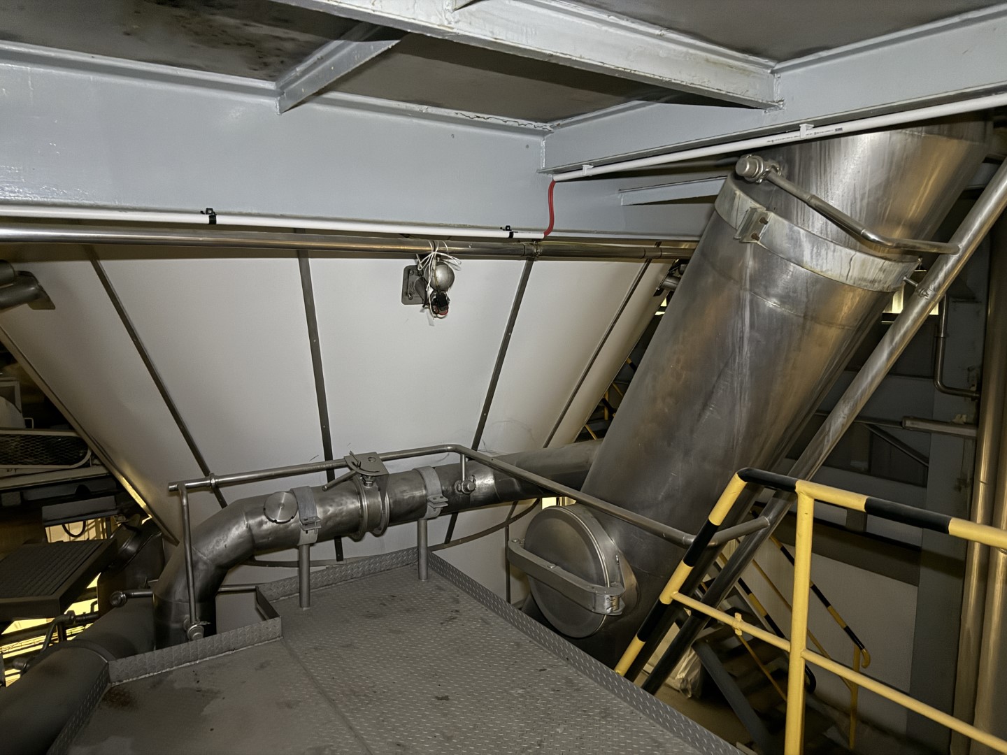 Used Complete GEA Niro Atomizer powder plant with 4-Effect TVR Evaporator, Spray Dryer, Fluidbed Dryer, Cyrstallisation tanks and filling station
