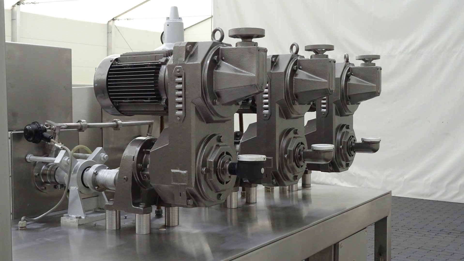 Used SSHE Pilot plant - Tetra Laval Food / Schröder GmbH & Co KG VWK01/60-400
