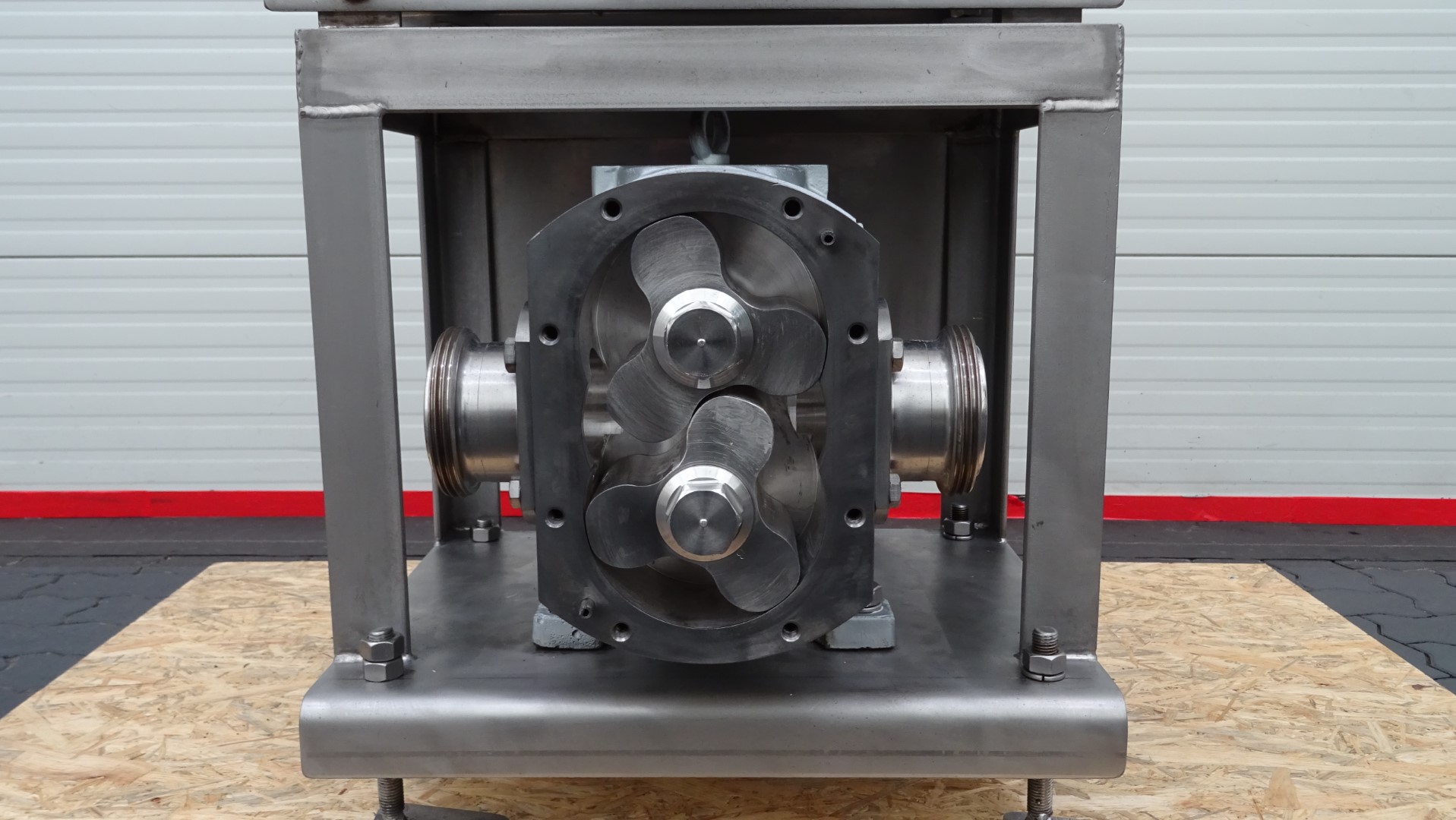 Used Rotary positive displacement pump / Lobe pump - ITT Jabsco Pureflo Lobe 24250-4310