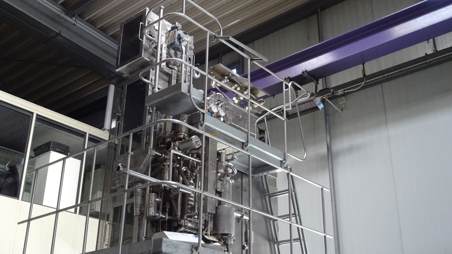 Used Aseptic Carton Filler - Tetra Pak TBA/8 - 100 V - 1.000 ml SQ