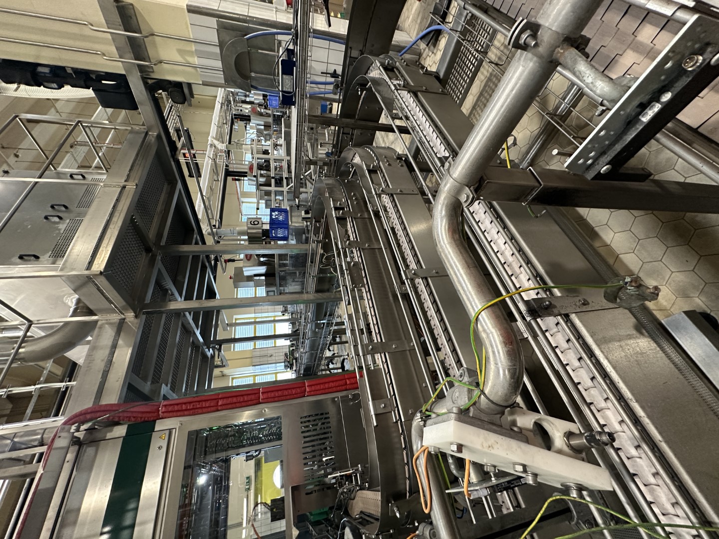 Used Aseptic Carton Filling Line: Shikoku S-PS80HA + 3x Elopak PLA-S30 Applicator + Oystar A+F Packer