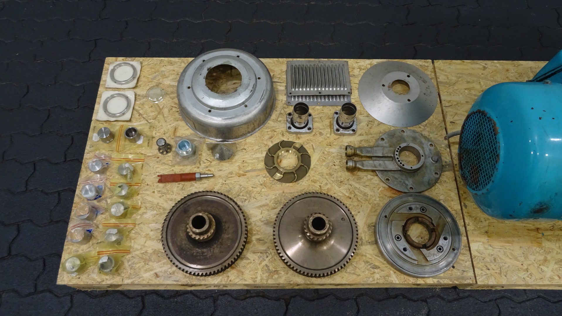 Used Incomplete butter oil separator Alfa Laval BRPX 313 XGD-14/4267-8 (without bowl)