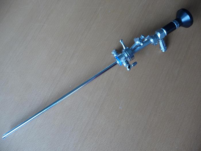 Gebraucht Olympus Hysteroskop A3105 4,5mm/12 ° mit Schaft 17Char. A2211 und Adapter A3207