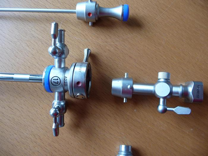 Gebraucht Olympus Hysteroskop A3105 4,5mm/12 ° mit Schaft 17Char. A2211 und Adapter A3207