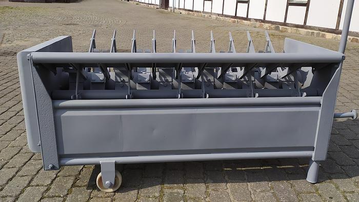 Used Szczeciniarka 1- wałowa ze stołem roboczym