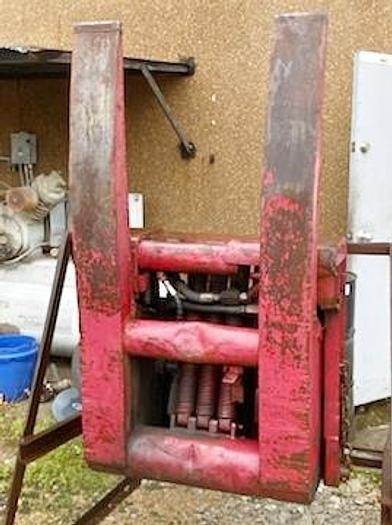 Used Hawkeye Pipemaster 100 Concrete Pipe Unloaders (4)