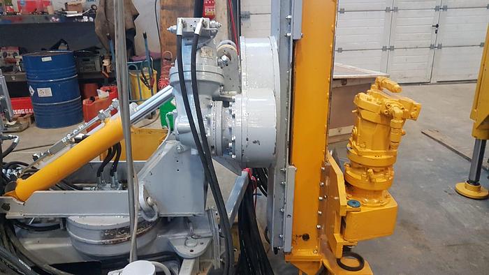 Usato Trivellatrice PUNTEL PX 240