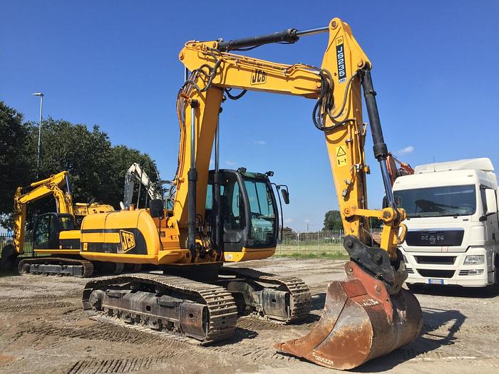 Usato 2006 JCB JS235 HD