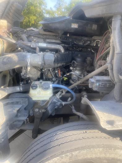Used 2018 Freightliner Cascadia